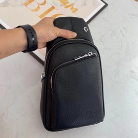 Мужская сумка Prada, изготовленная из импортной кожи, модель 5056