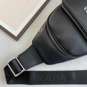 Мужская сумка PRADA, модель 6041 Предназначена исключительно для 