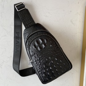 Мужская сумка PRADA из кожи бычка, модель 6056 Незаменимый аксесс