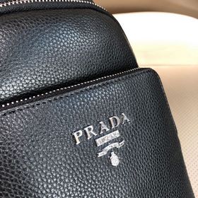 Мужская сумка PRADA из кожи, модель 6041 Предназначена исключител