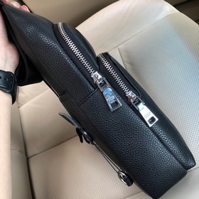 Мужская сумка PRADA из кожи, модель 6041 Предназначена исключител