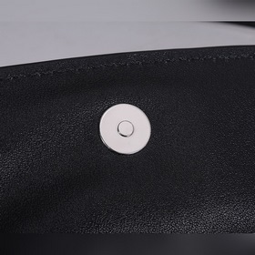 PRADA Новая подержанная сумка под мышку/большая сумка с клапаном 
