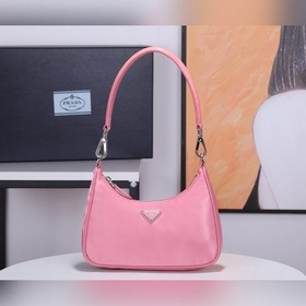 PRADA сумка Hobo с ручкой из кожи с крокодиловым узором, модель 1