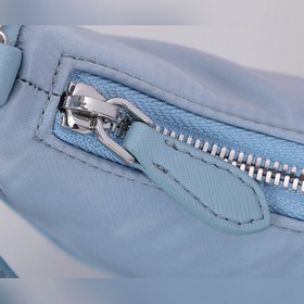 PRADA сумка Hobo с ручкой из кожи под крокодил, модель 1BC204 Из