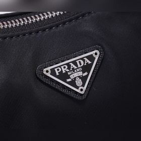 PRADA сумка Hobo с ручкой из кожи с крокодиловым узором, модель 1
