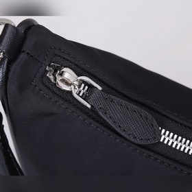 PRADA сумка Hobo с ручкой из кожи с крокодиловым узором, модель 1