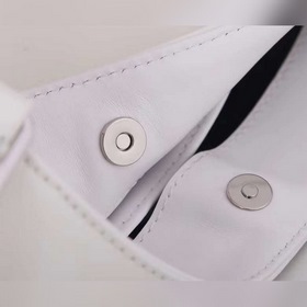PRADA Подержанная сумка под мышку Артикул： 1BC499 Популярная в эт