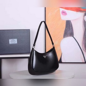 PRADA Подержанная сумка под мышку Артикул： 1BC499 Популярная в эт