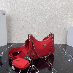 Нейлоновая сумка Prada Hobo, модель： 1BH204 Сеть сестричек-блогер