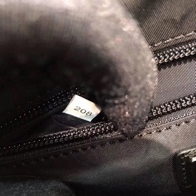 Новая сумка PRADA, модель 1BL010 Мода на поясные сумки среди знам