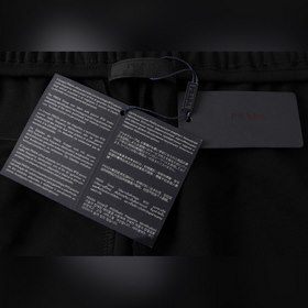 PRADA Весенне-летние шорты Сбоку зеленые вставки Карманы на молн