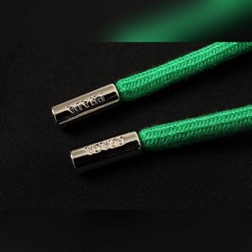 PRADA Весенне-летние шорты Сбоку зеленые вставки Карманы на молн