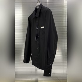 Мужская рубашка PRADA Очень сдержанный стиль, но когда другие зам