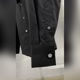 Мужская рубашка PRADA Очень сдержанный стиль, но когда другие зам
