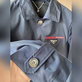 PRADA  Повседневная куртка-плащ  Новая куртка-толстовка из импо