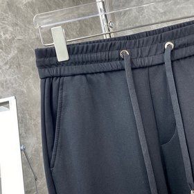 Классические брюки с логотипом бренда Prada Ткань изготовлена зак