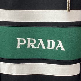 Классические брюки с логотипом бренда Prada Ткань изготовлена зак