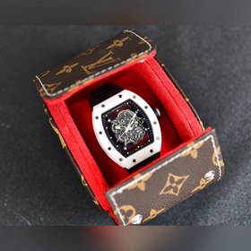 Richard Mille RM035-AMERICA5 Верхняя и нижняя части корпуса из к