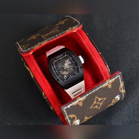 Richard Mille RM010n – новая технология, более авангардный дизайн