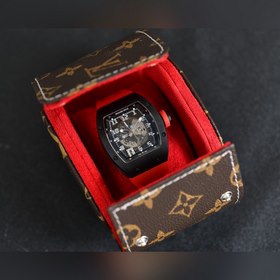 Richard Mille RM010n – новая технология, более авангардный дизайн