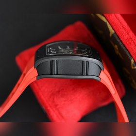 Richard Mille RM010n – новая технология, более авангардный дизайн