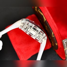 Richard Mille RM 053-02 впечатляет 1. Основан на миллионных подли