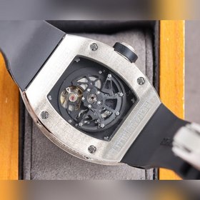 Richard Mille RM010 – новая технология, более авангардный дизайн 