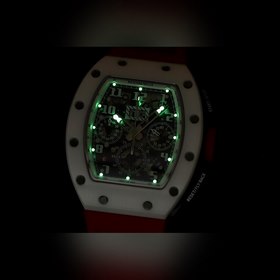 Серия Richard Mille RM11-FM , углеродное волокно воспроизводит ор