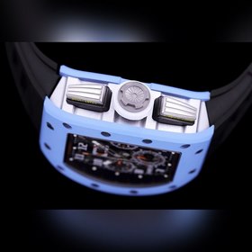 Серия Richard Mille RM11-FM , углеродное волокно воспроизводит ор