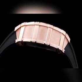 Серия Richard Mille RM11-FM Углеродное волокно воспроизводит ориг