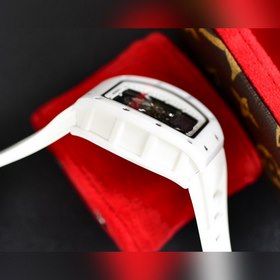 Richard Mille RM035-AMERICA5 Верхняя и нижняя части корпуса из к