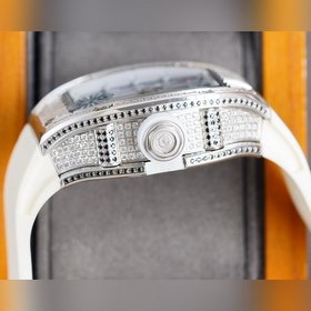 Richard Mille RM010 – новая технология, более авангардный дизайн 