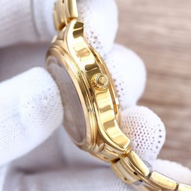 Rolex Datejust Лаконичный и элегантный дизайн, подчеркивающий ут