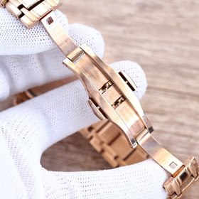 Rolex Datejust Лаконичный и элегантный дизайн, подчеркивающий ут