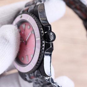 Совместная коллекция BLAKEN и Rolex： зеленый и черный «водолаз» в