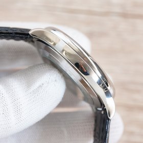 Роскошные мужские часы Rolex Классический дизайн с тремя стрелкам
