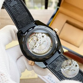 ROLEX Rolex Submariner Special Edition ALL in – впечатляющий дебю