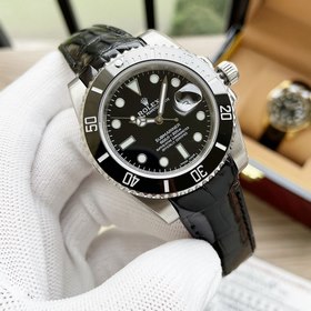 Серия Rolex Submariner Единственная модель Green Ghost с ремешком