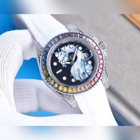 Самая классическая серия Rolex Submariner прошла повторную модифи