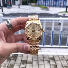 Часы Rolex серии Datejust оснащены импортным механизмом 2813. Нек