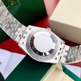 Rolex Datejust — для повседневного и делового стиля Часы Rolex Da