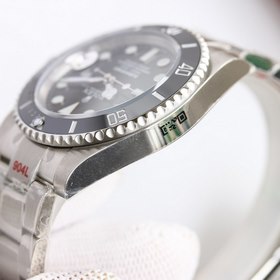 Rolex Submariner V10 в белом золоте с механизмом Water Ghost – мо