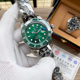 , мужские часы из серии «Водолаз» от Rolex. Оснащены импортным ме