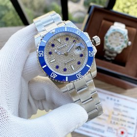 Самая классическая серия Rolex Submariner прошла повторную модифи