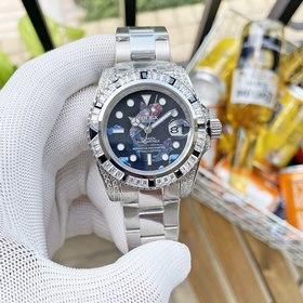 Самая классическая серия Rolex Submariner прошла повторную модифи