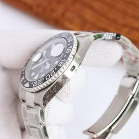 Новинка Rolex Snow White для левшей «Новый рубеж» преодолевает г