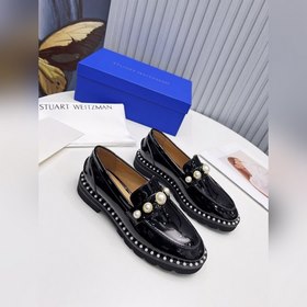 Стюарт Вайцман (Stuart Weitzman) Резиновые ботинки с жемчужным по