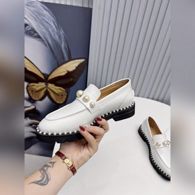 Стюарт Вайцман (Stuart Weitzman) — ультралегкие ботинки с резинов