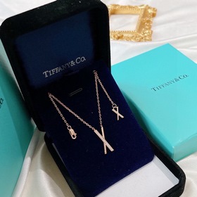 Ожерелье Tiffany с перекрещенными полубриллиантами Изысканный и