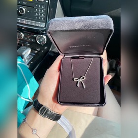 Колье Tiffany с бантиком и бриллиантами Импортировано из Германии